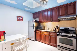 53-10 90th St, Elmhurst, NY 11373 - Photo 6