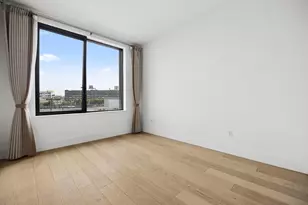 22-18 Jackson Ave, New York City, NY 11101 - Photo 8