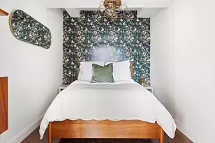 161 W 16th St, New York, NY 10011 - Photo 4