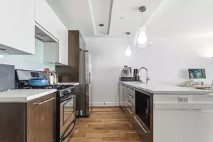 2-17 51st Ave, New York City, NY 11101 - Photo 8