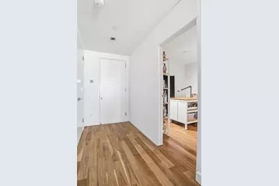 2-17 51st Avenue #517, New York City, NY 11101 - Photo 14