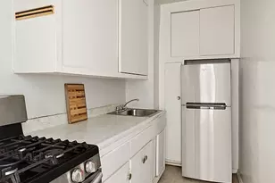 211 E 18th St, New York City, NY 10003 - Photo 4