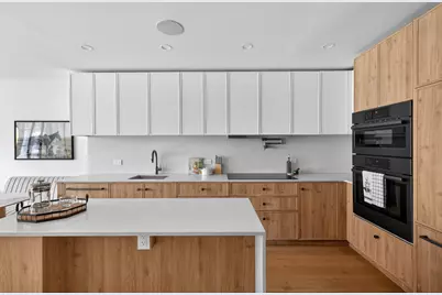 1110 Manhattan Avenue #PH, New York City, NY 11222 - Photo 2