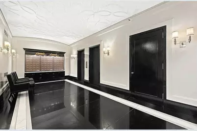 161 W 16th Street #8-K, New York, NY 10011 - Photo 12