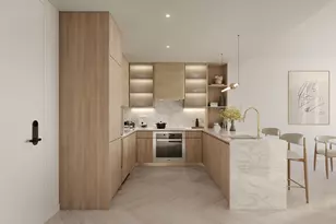 21-11 31st St, New York City, NY 11105 - Photo 4