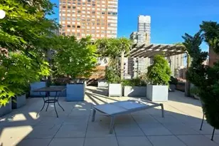 60 W 68th St, New York City, NY 10023 - Photo 16