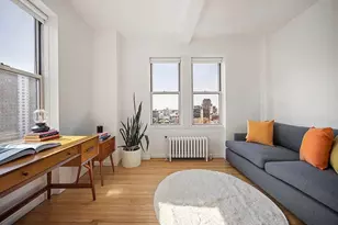 365 W 20th St, New York City, NY 10011 - Photo 6