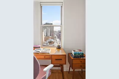 365 W 20th Street #14-E, New York, NY 10011 - Photo 8