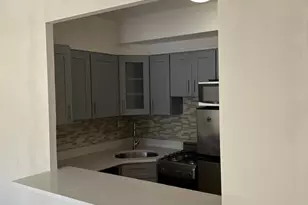 220 E 60th St, New York, NY 10022 - Photo 6