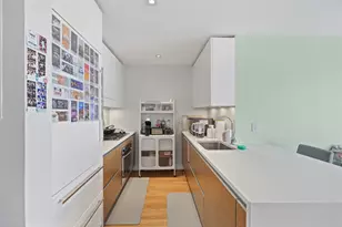 555 W 59th St, New York City, NY 10019 - Photo 12