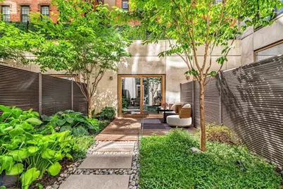 98 Front Street #GRD, New York City, NY 11201 - Photo 2