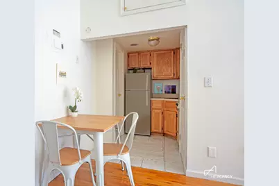 75 W 85th Street #4A, New York, NY 10024 - Photo 2