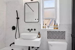 395 Clinton Ave, New York City, NY 11238 - Photo 14