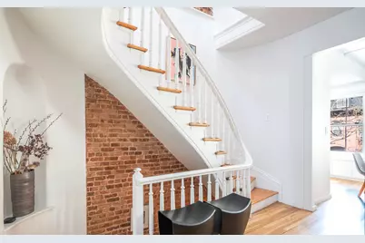 350 E 84th Street, New York City, NY 10028 - Photo 14