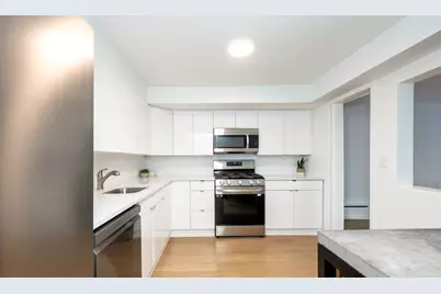 350 E 84th Street, New York City, NY 10028 - Photo 4