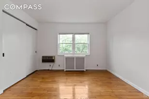 20-29 28th St, New York City, NY 11105 - Photo 12