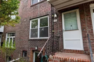 20-29 28th St, New York City, NY 11105 - Photo 24