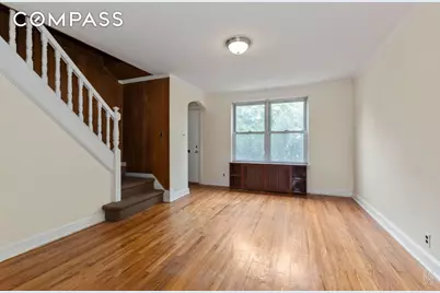 20-29 28th Street, New York City, NY 11105 - Photo 2