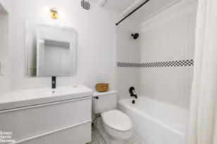 376 President St, New York City, NY 11231 - Photo 14