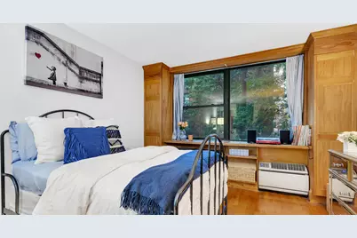 212 E 77th Street #2B, New York City, NY 10075 - Photo 4