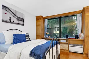 212 E 77th St, New York City, NY 10075 - Photo 4