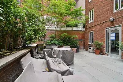 605 E 82nd Street #4G, New York City, NY 10028 - Photo 8