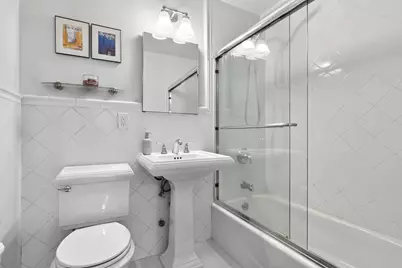 605 E 82nd Street #4G, New York, NY 10028 - Photo 6