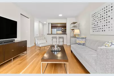 30 W 61st Street #11G, New York City, NY 10023 - Photo 4