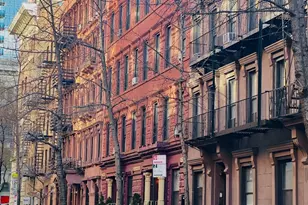 356 W 48th St, New York City, NY 10036 - Photo 20
