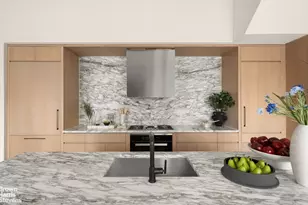517 W 29th St, New York City, NY 10001 - Photo 6