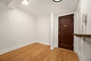 350 W 57th St, New York City, NY 10019 - Photo 6