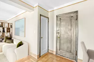 55 Eastern Pkwy, New York City, NY 11238 - Photo 10