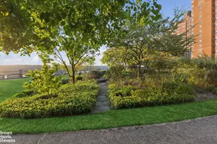 180 Cabrini Blvd, New York City, NY 10033 - Photo 34