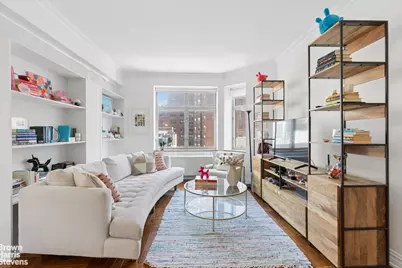 188 E 76th Street #7C, New York, NY 10021 - Photo 1