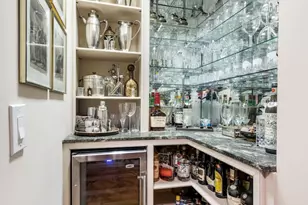 160 E 72nd St, New York City, NY 10021 - Photo 10