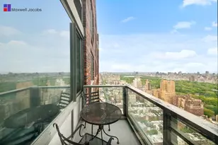 101 W 67th St, New York City, NY 10023 - Photo 10
