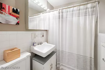 201 W 21st Street #8A, New York City, NY 10011 - Photo 4