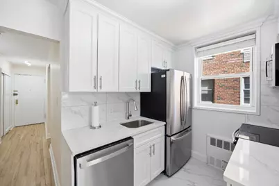 46-01 39th Avenue #314, New York City, NY 11104 - Photo 8