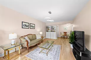 46-01 39th Ave, New York City, NY 11104 - Photo 4