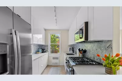 820 Ocean Parkway #209, Brooklyn, NY 11230 - Photo 8