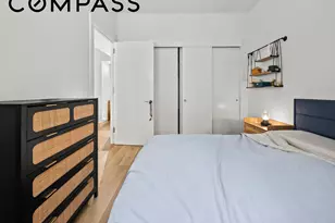 135 E 47th St, New York, NY 10017 - Photo 6