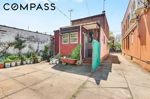 59-45 Woodbine St, New York City, NY 11385 - Photo 12
