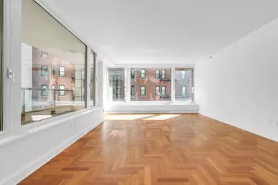 240 Riverside Boulevard #80, New York City, NY 10069 - Photo 18