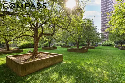 150 W End Avenue #10P, New York City, NY 10023 - Photo 14
