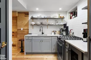 776 E 17th St, New York City, NY 11230 - Photo 24