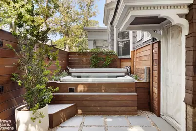 776 E 17th Street, New York City, NY 11230 - Photo 10