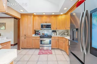 141-18 14th Avenue, New York City, NY 11357 - Photo 8