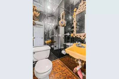 10516 Flatlands 4th Street, New York City, NY 11236 - Photo 16