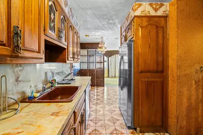 10516 Flatlands 4th Street, New York City, NY 11236 - Photo 14