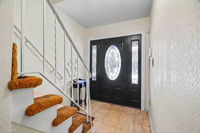 10516 Flatlands 4th Street, New York City, NY 11236 - Photo 2
